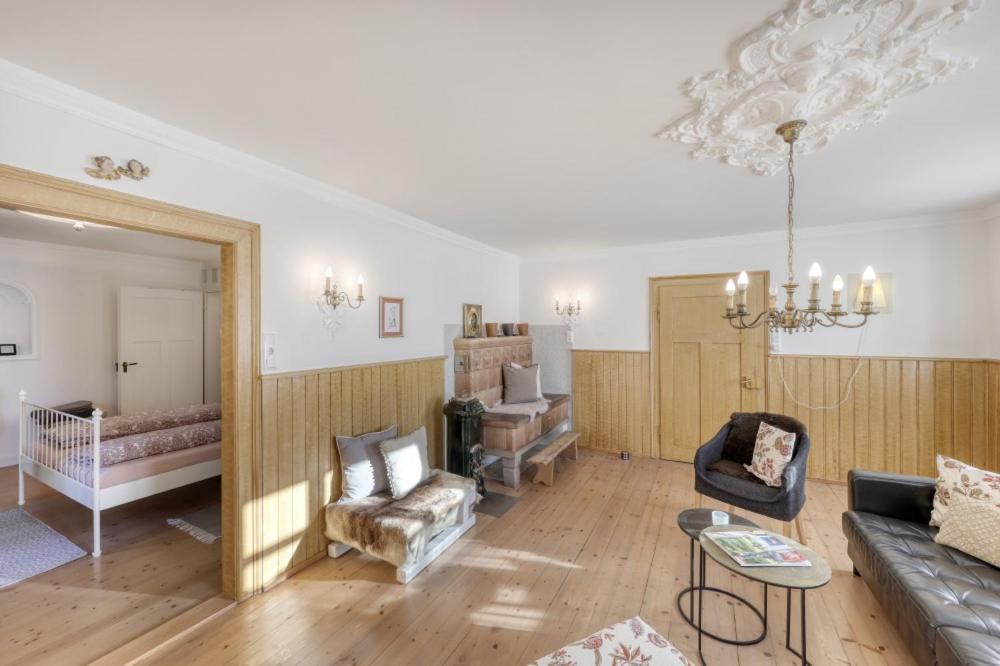 Malermeisterhaus ชตูลิงเกน ภายนอก รูปภาพ